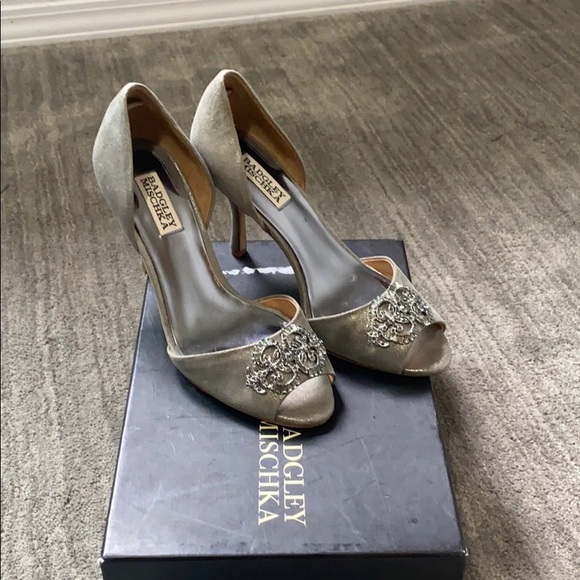 Badgley Mischka Shoes - Badgley Mischka Peep Toe heels